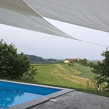 Casa vacanze Riviera Delle Langhe Wine Country House With A Pool