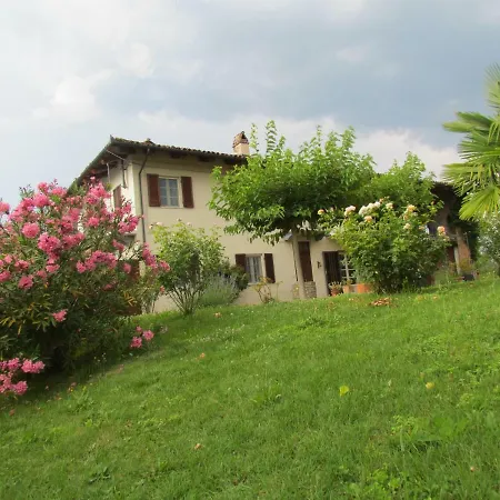 Riviera Delle Langhe Wine Country House With A Pool Ferienhaus Monchiero