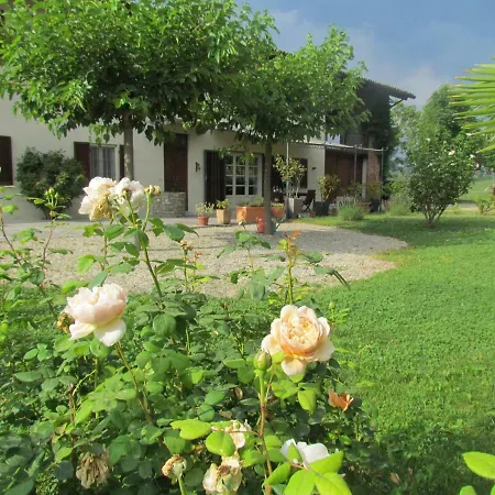 Riviera Delle Langhe Wine Country House With A Pool *