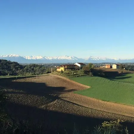 Riviera Delle Langhe Wine Country House With A Pool Casa vacanze *