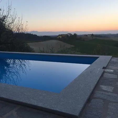 Riviera Delle Langhe Wine Country House With A Pool * Monchiero